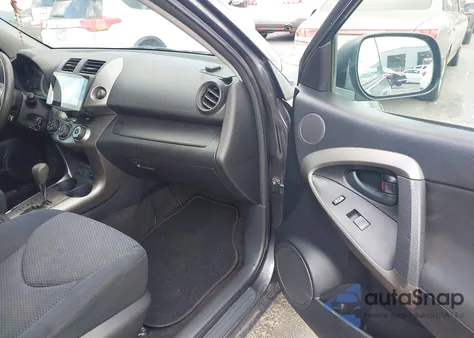 2009 Toyota Rav4 Sport z USA, uszkodzony, nr VIN JTMBF32V29D016921